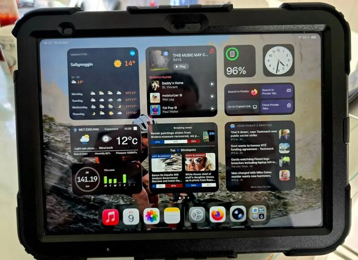 iPad 10th Gen 64GB - Image 1