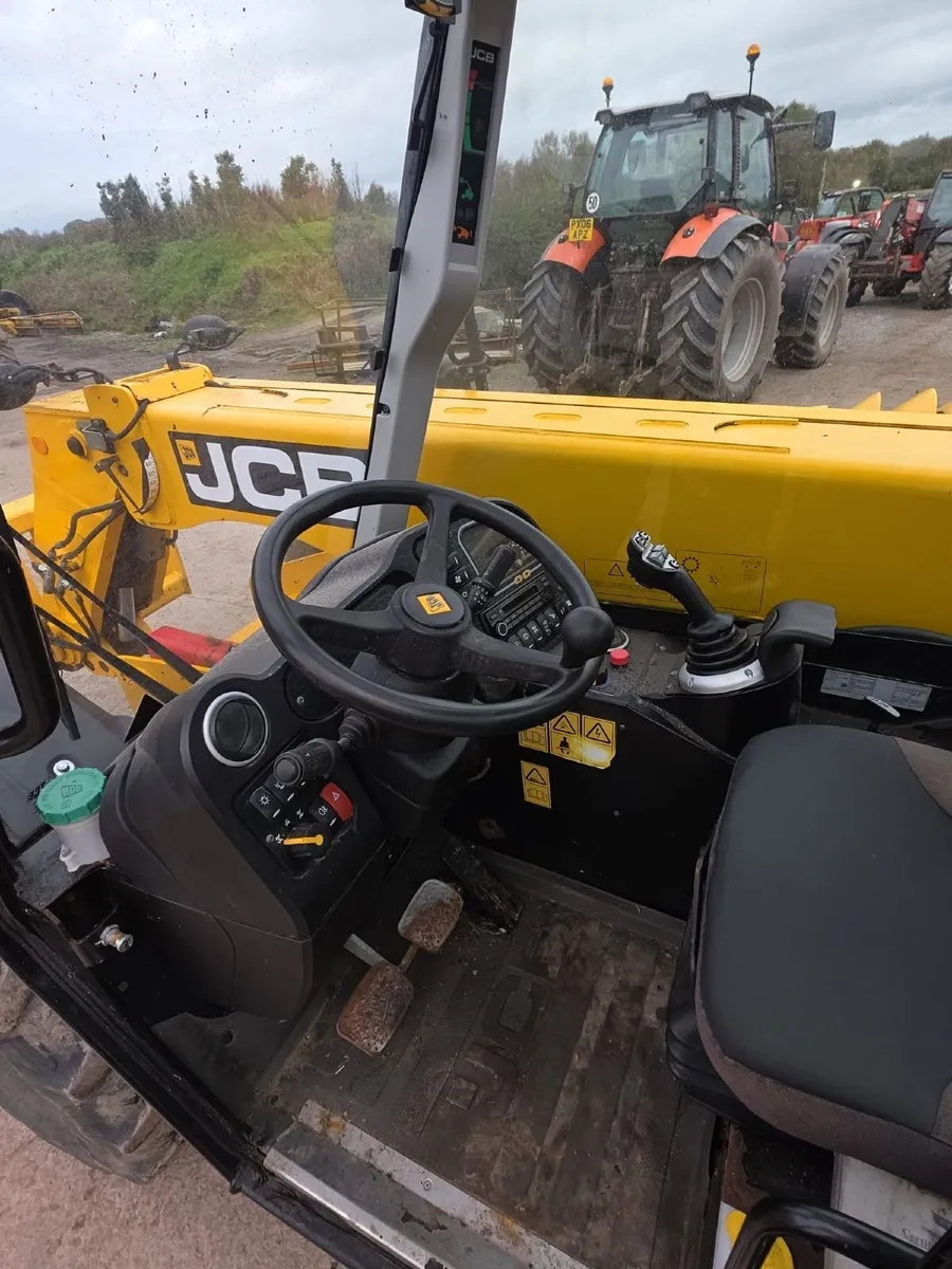 JCB 526 2017 - Image 4