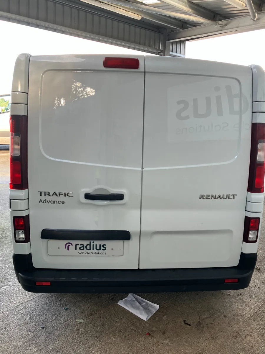 Renault Trafic 2023 - Image 4