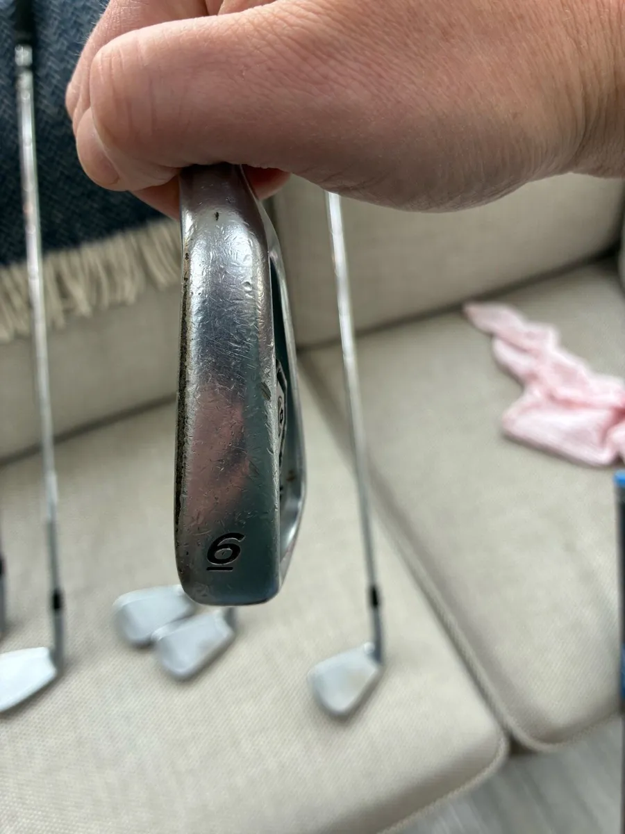 Taylormade MC Forged Irons 5-pw stiff shaft - Image 2
