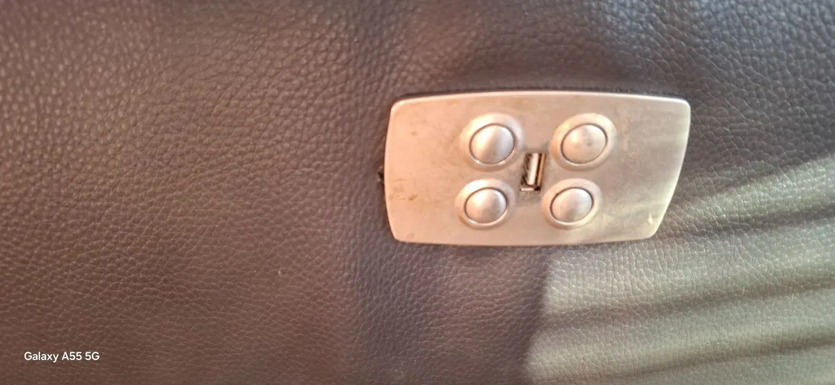 Sofa - Image 4