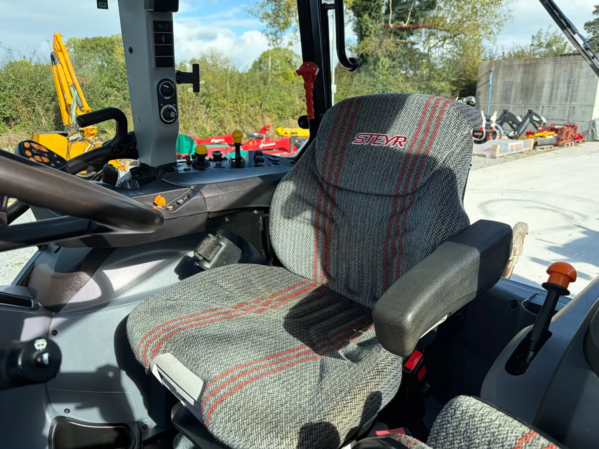 2020 - Steyr 4120 Multi Ecotech Tractor - Image 2
