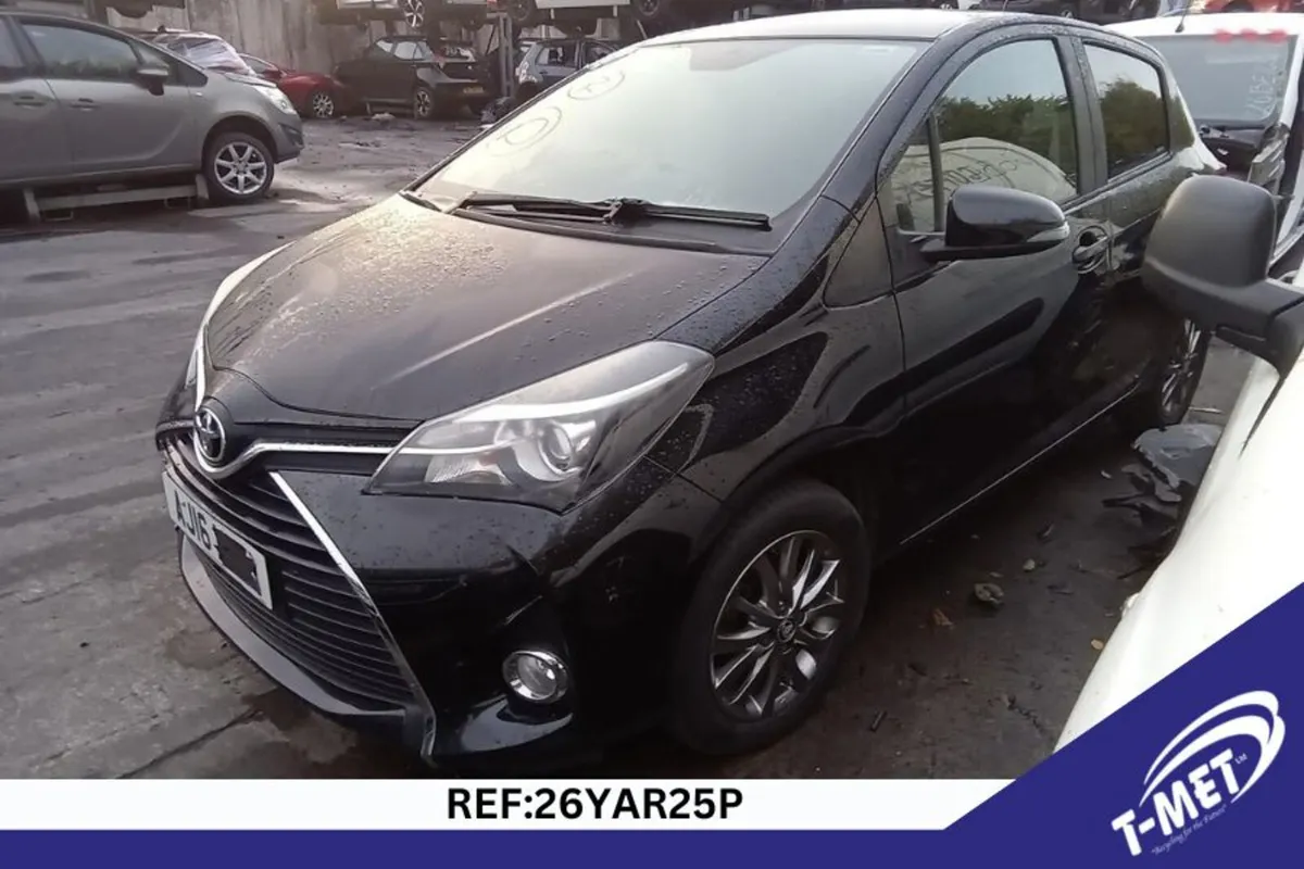 2016 TOYOTA  YARIS BREAKING FOR PARTS - Image 1