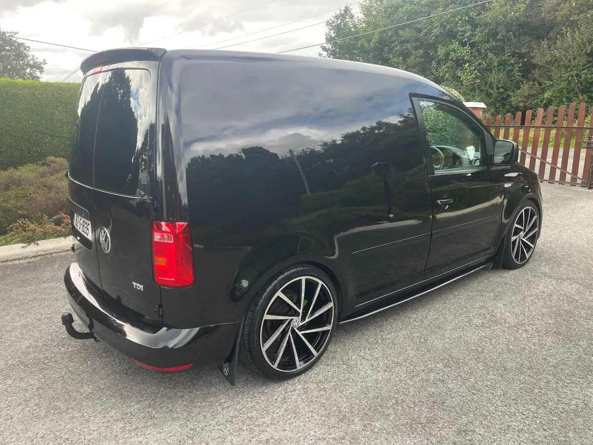 Volkswagen Caddy 2.0TDI 150BHP 6 Speed - Image 4