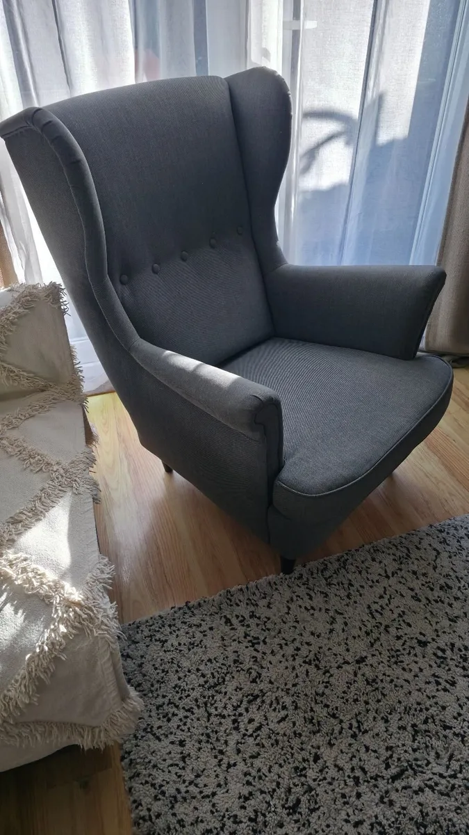 Armchair - Image 1