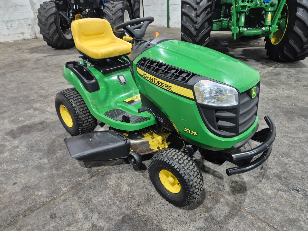 John Deere X125R 2019 - Image 1