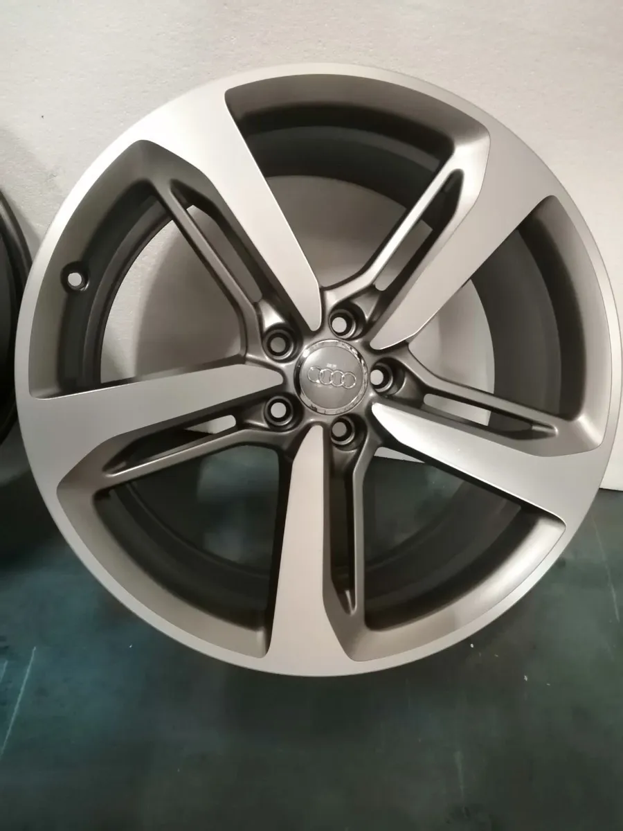 Set of 20" Genuine Audi RS Sportback wheels - Image 3