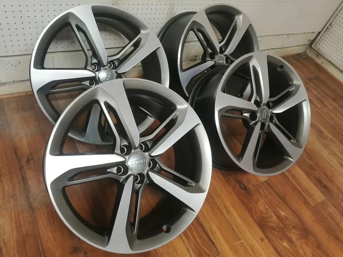 Set of 20" Genuine Audi RS Sportback wheels - Image 1