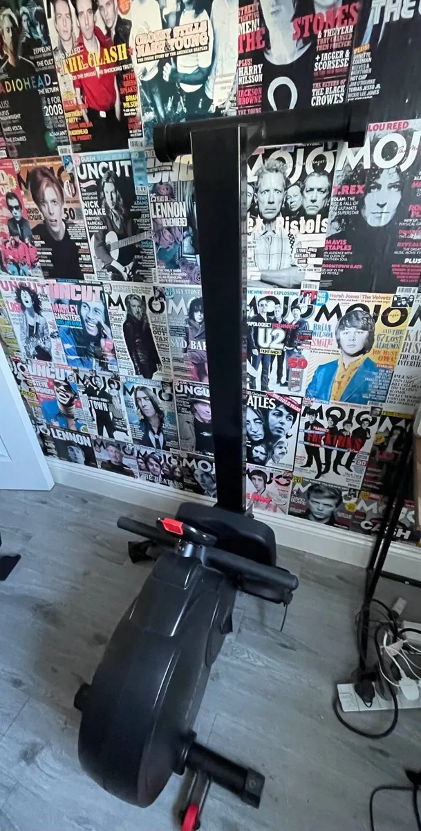 Rowing machine - Image 2
