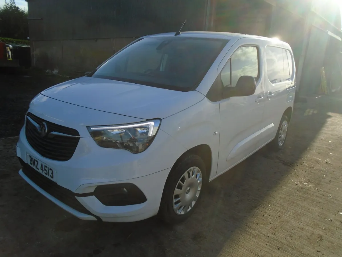 2023 Vauxhall Combo 100HP PRO. - Image 3