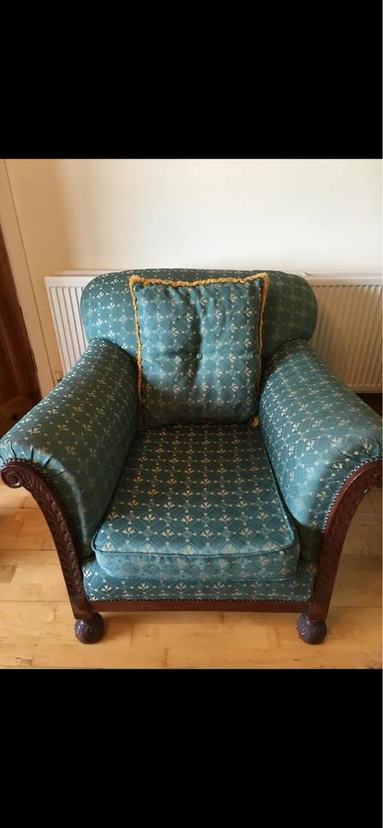 Suite of furniture - Image 2