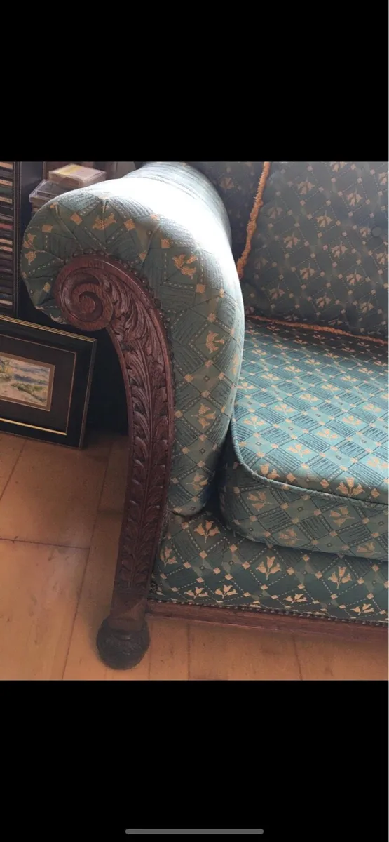 Suite of furniture - Image 3