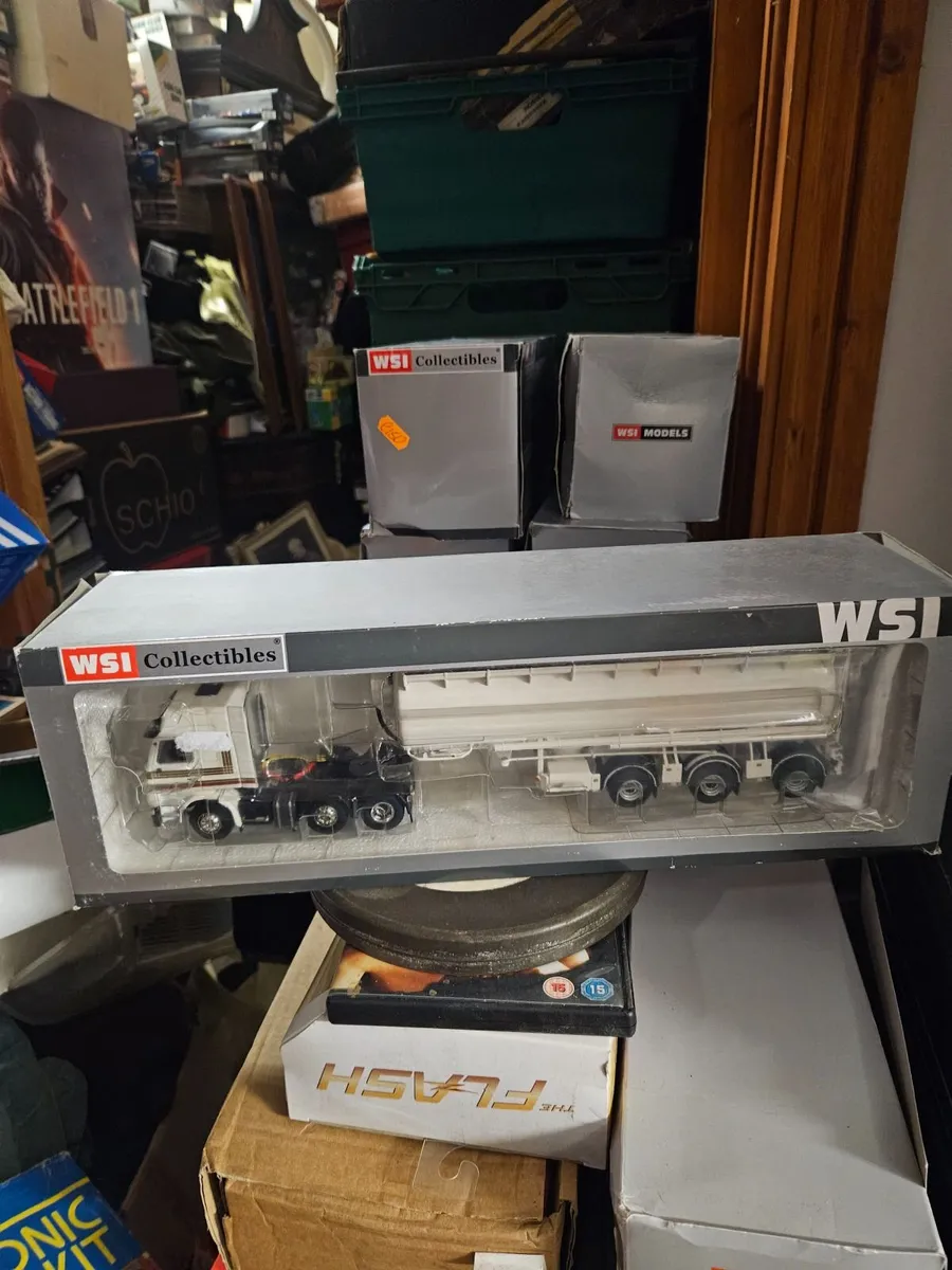 Corgi WSI Truck and Trailer 1.50 - Image 1