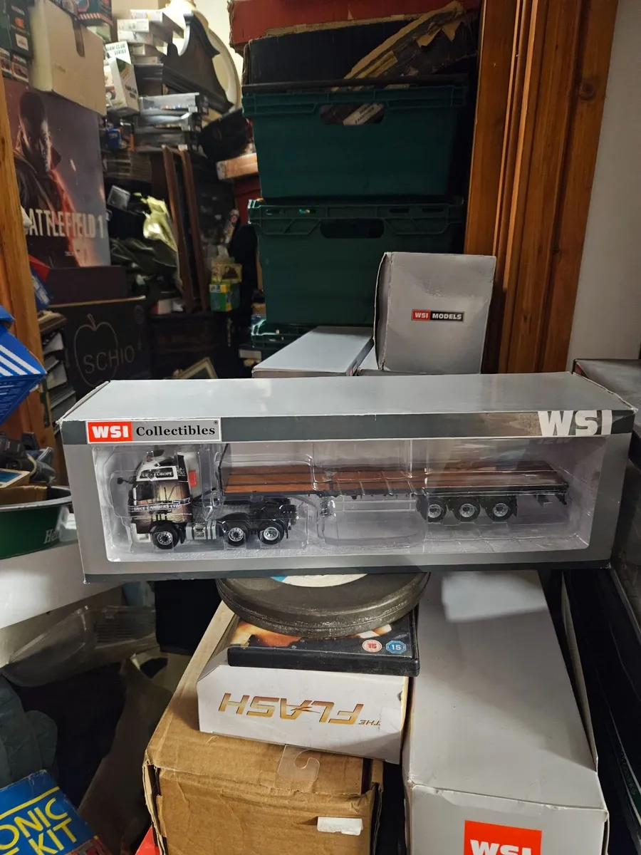 Corgi WSI Truck and Trailer 1.50 - Image 1