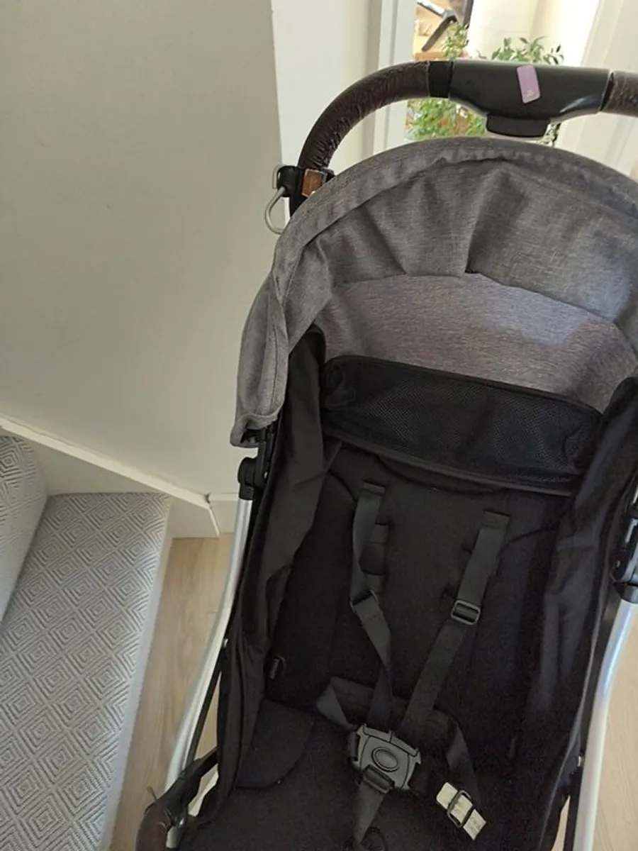 Zummi Explorer Stroller with rain cover - Image 2