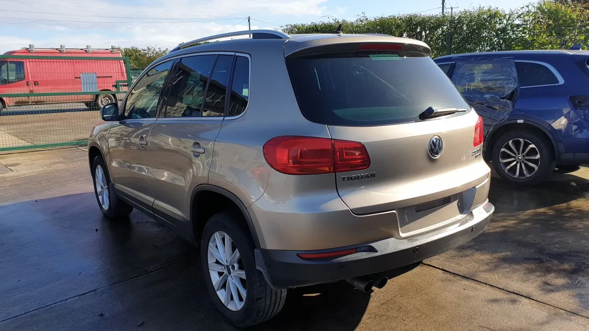 *For parts* Vw Tiguan SE, 2.0 dsl automatic (2013) - Image 4
