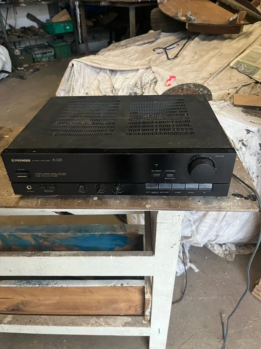 Pioneer A-223 Stereo Integrated Amplifier - Image 2