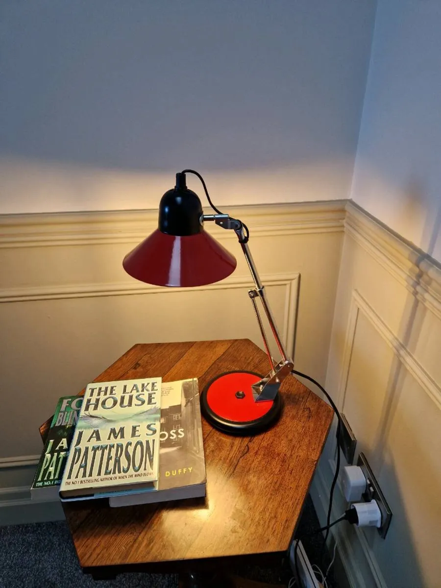 Vintage Red 1970/80s Articulated desk lamp - Image 1