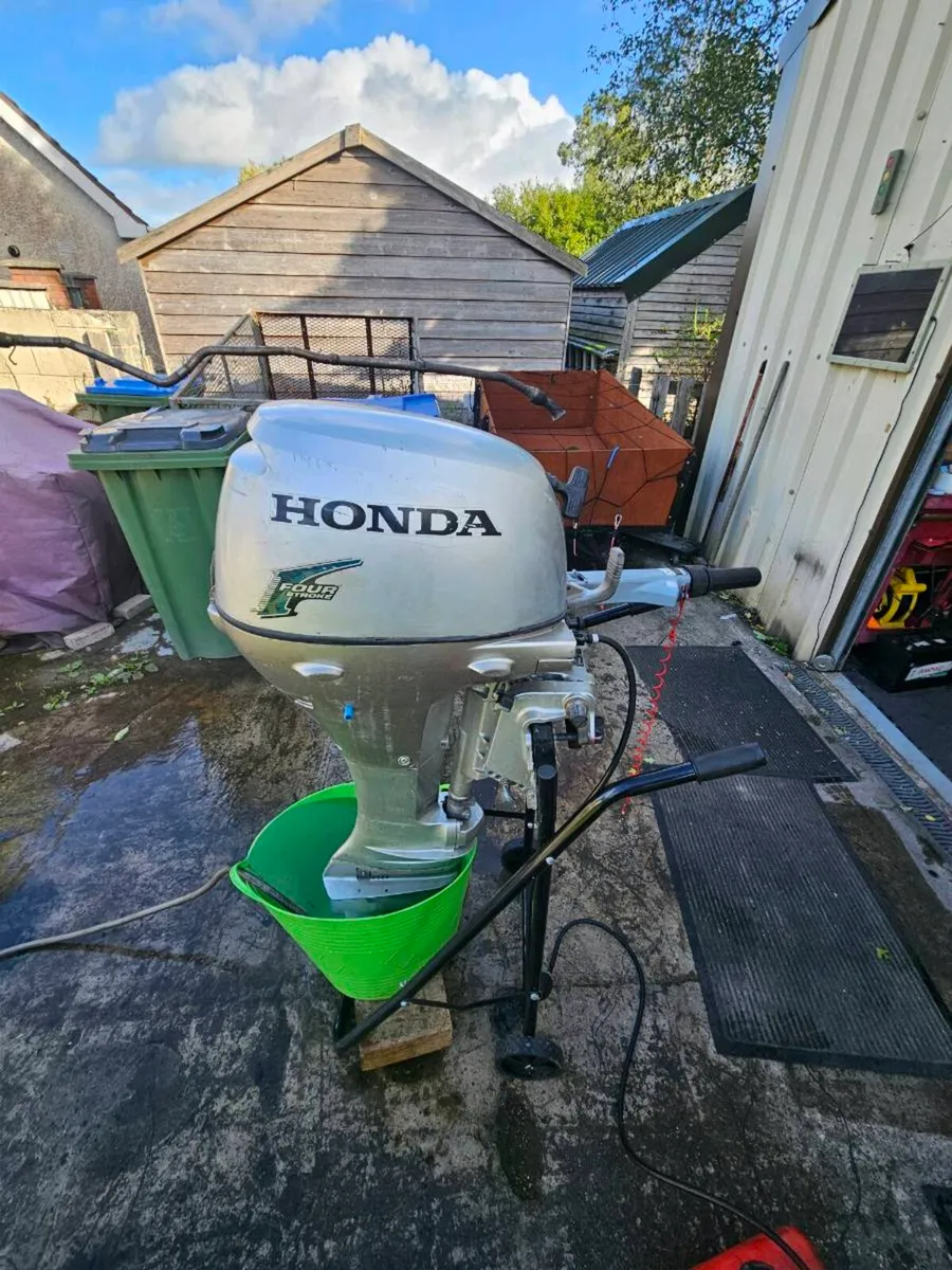 Honda 15hp four stroke - Image 1