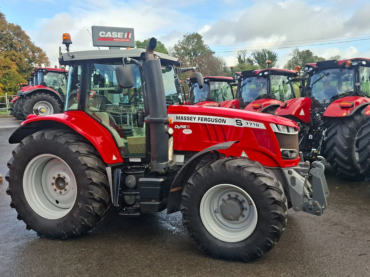 MASSEY FERGUSON 7718S - Image 1
