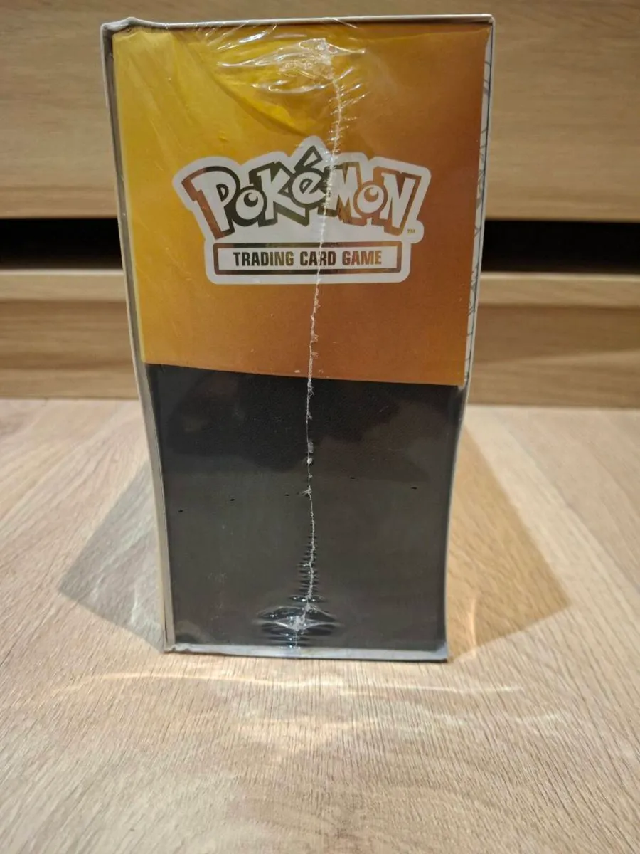 30th anniversary elite trainer box - Image 3