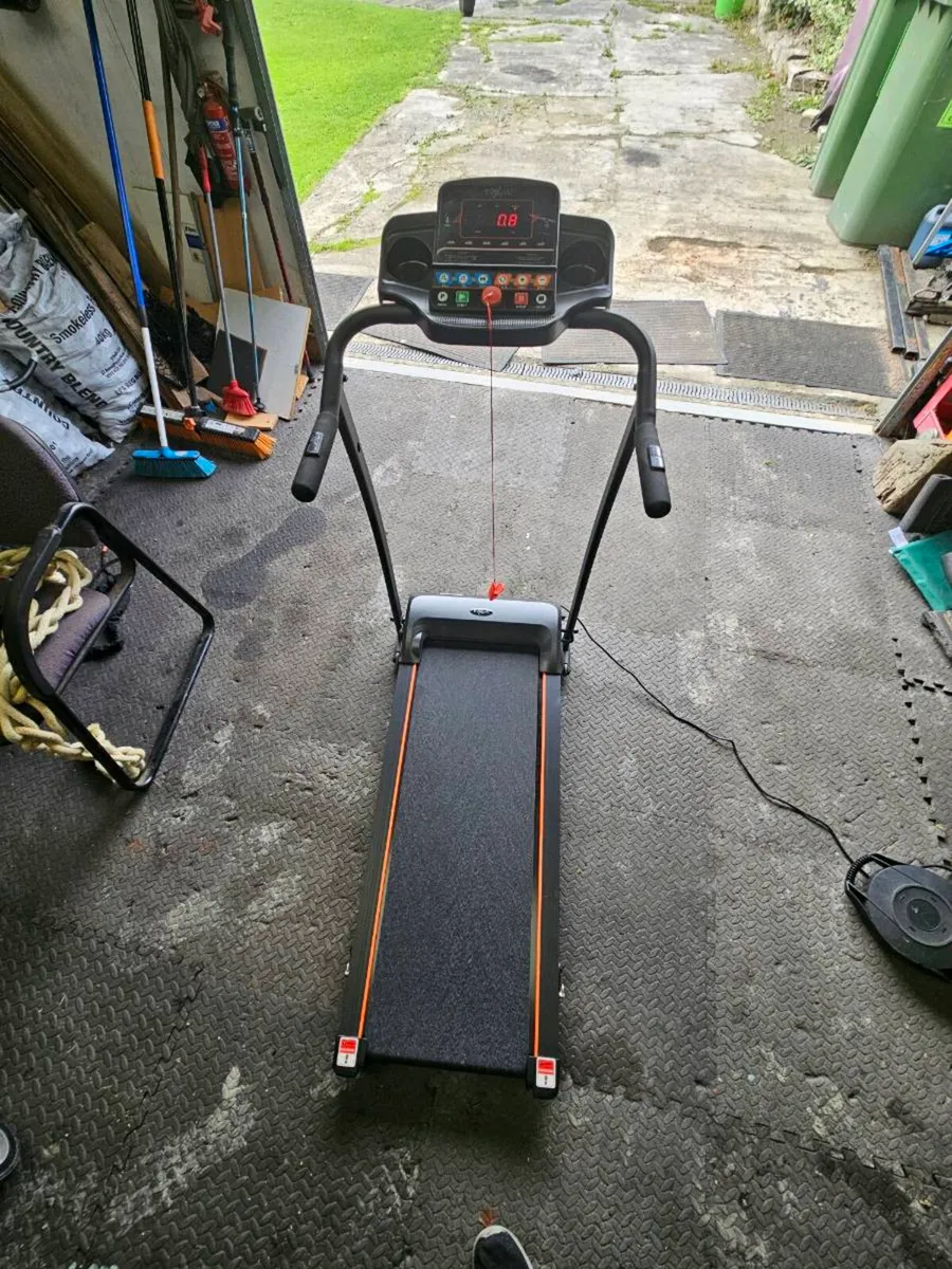 Treadmill - Image 4
