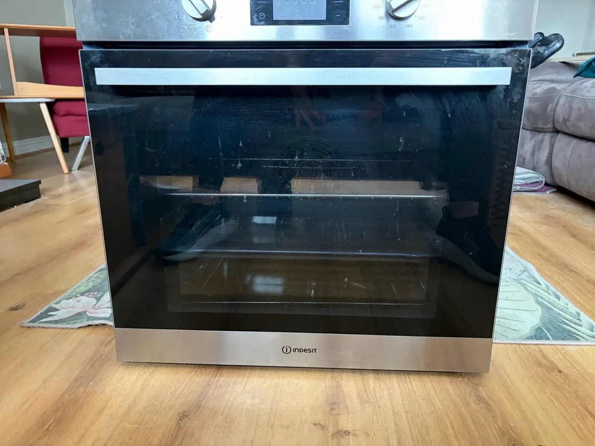 Indesit Single Oven - Image 3