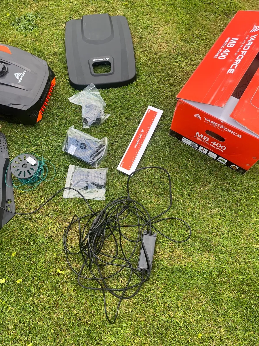 Robotic lawnmower - Image 4