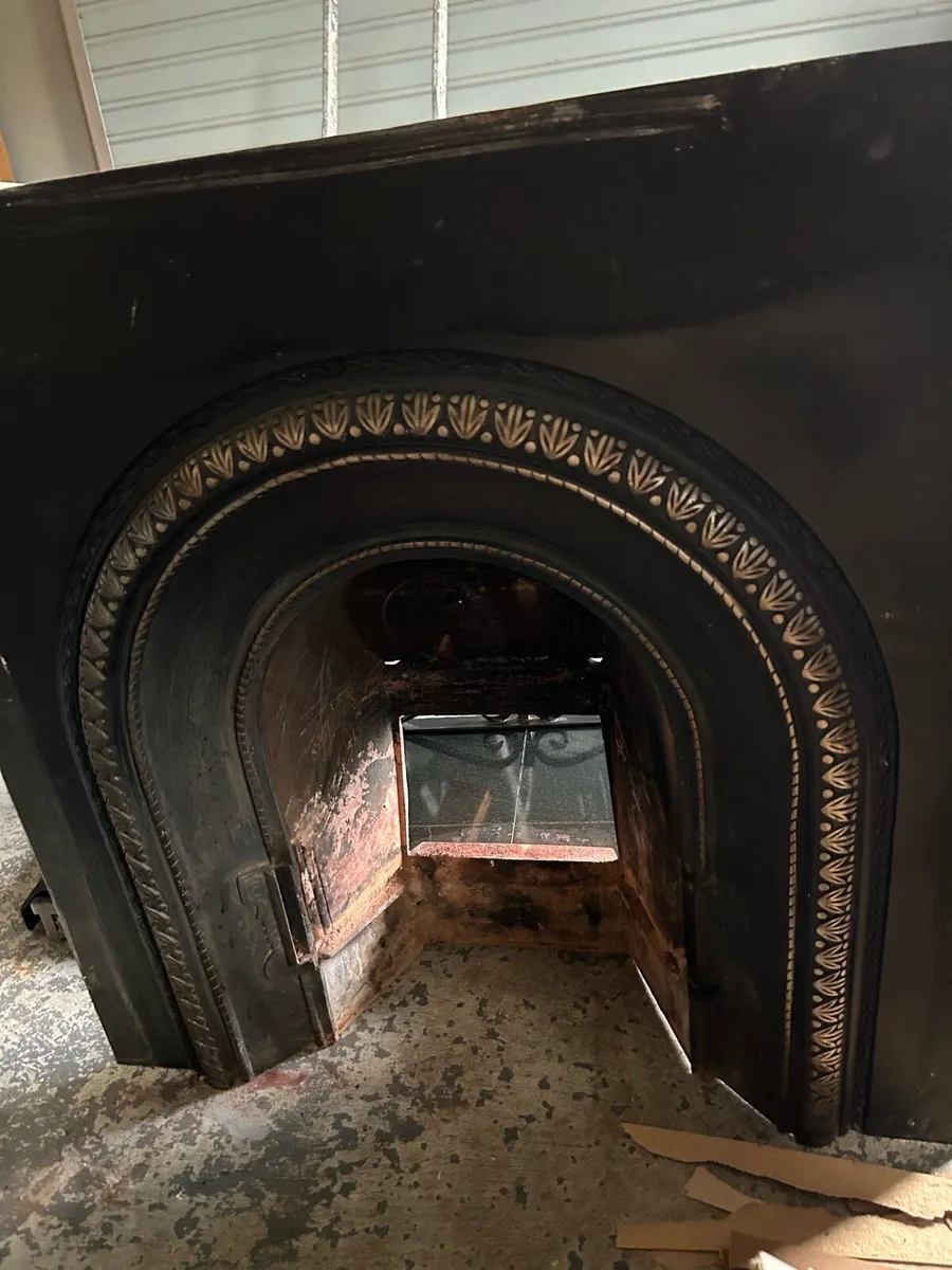 Fireplace insert - Image 2
