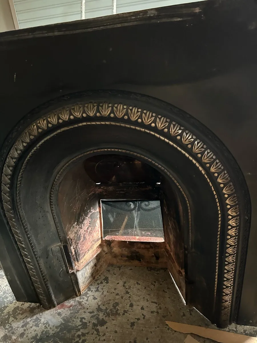 Fireplace insert - Image 3