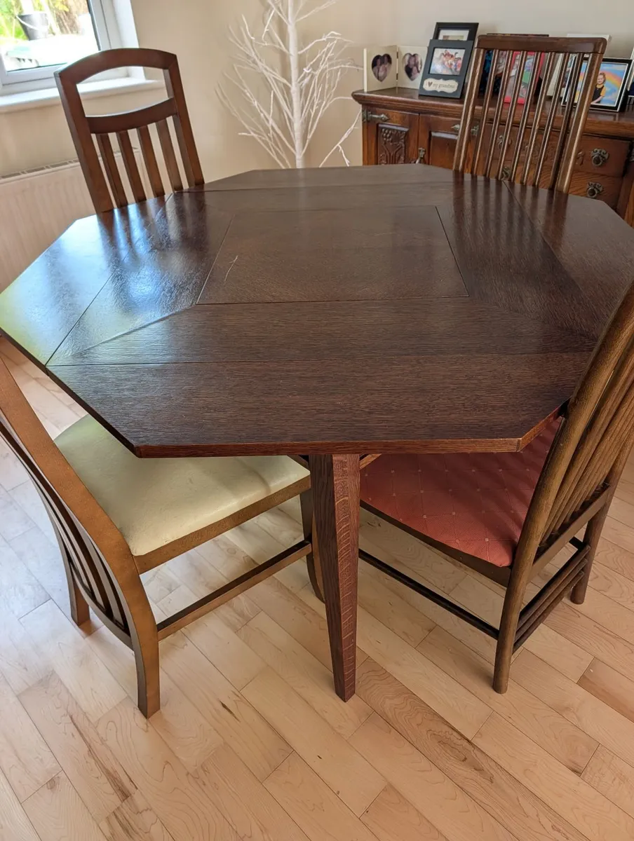 Table and Chairs - Image 1