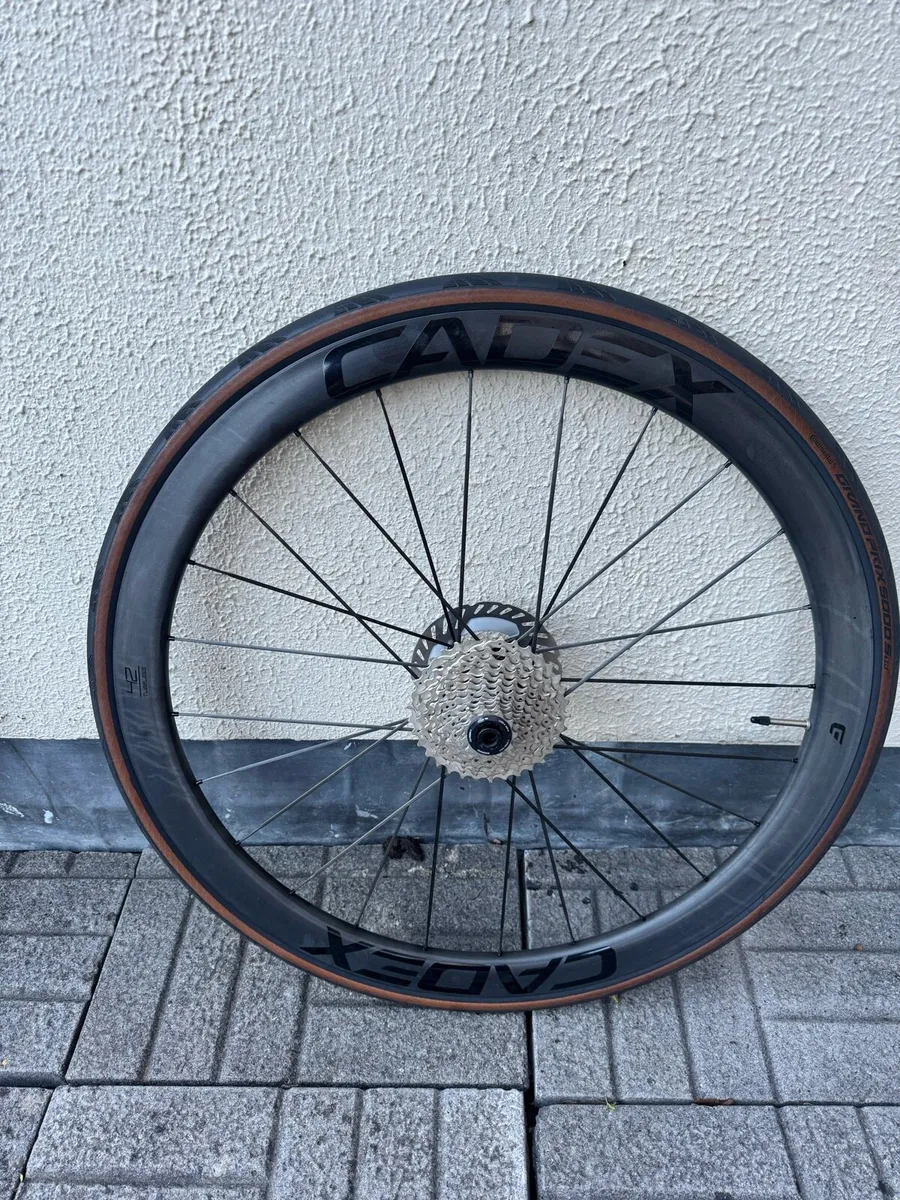 Cadex 42 Carbon Wheelset - Image 2