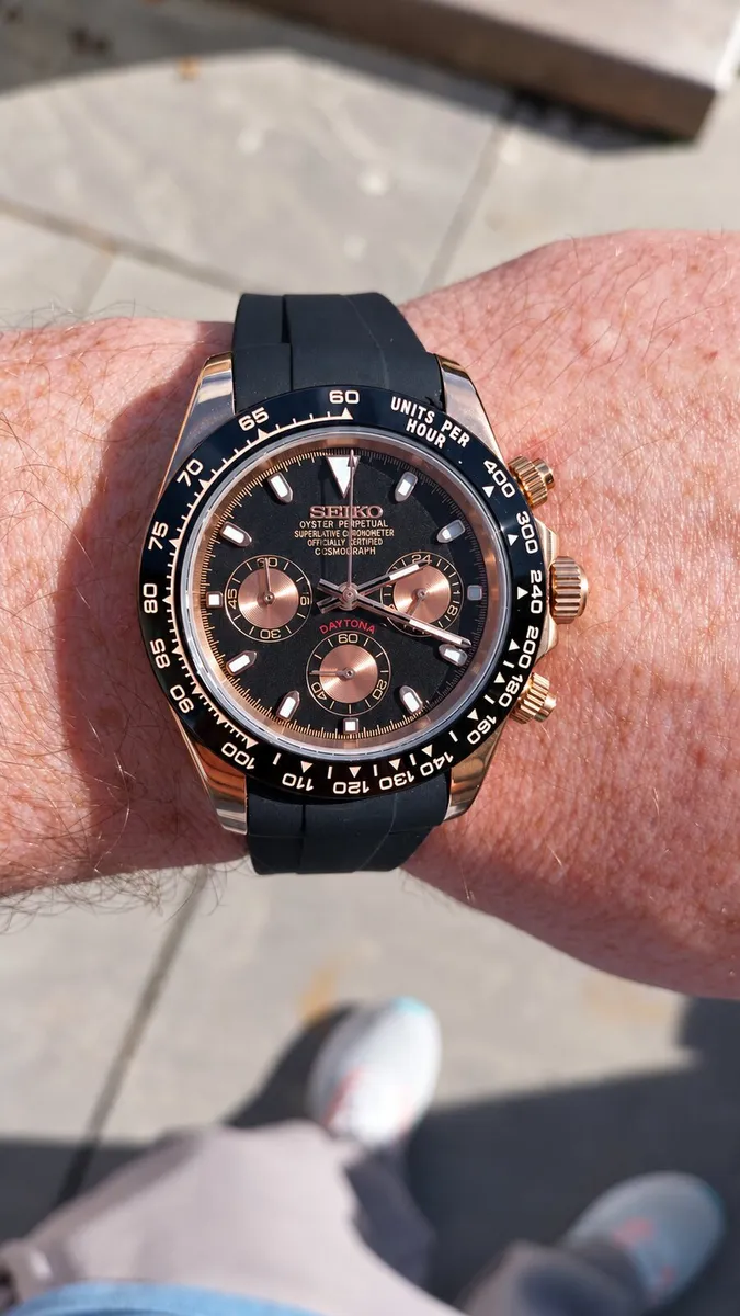 Seiko Daytona MOD 39mm Rose Gold Mod Watch - Image 4