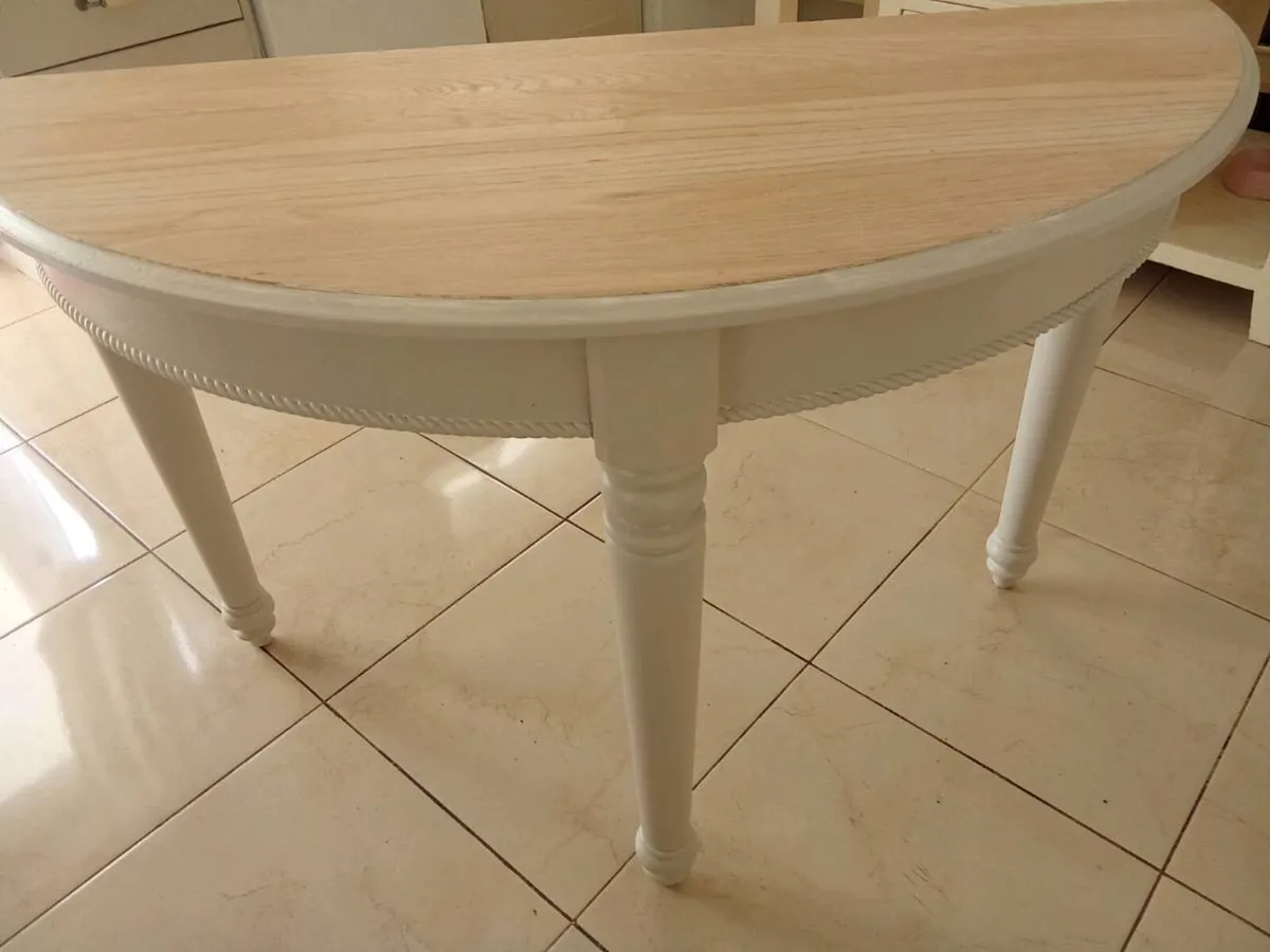 Console table - Image 2