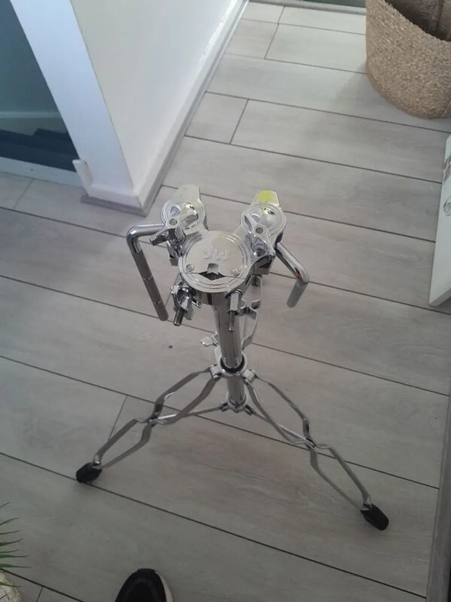 drum hardware - Image 1