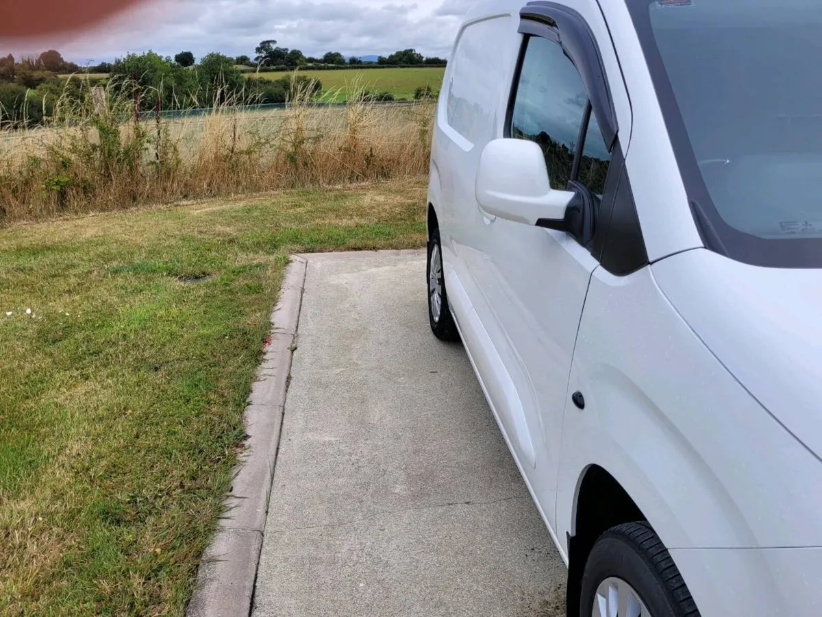 Peugeot partner professional plus - Image 4