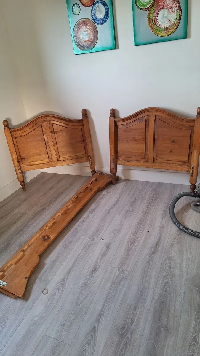 Solid pine king and single beds - Image 2