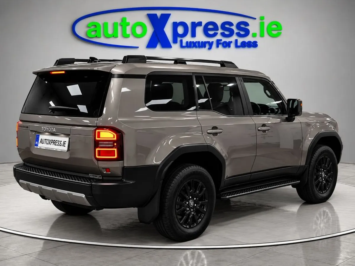 Toyota Land Cruiser LWB AUTO (N1) 250 VX - Image 3