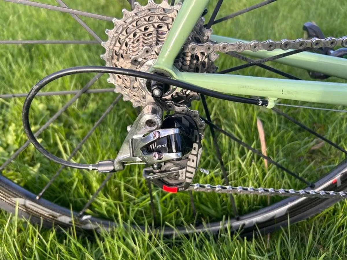 Standert Triebwerk SRAM Red - Image 3
