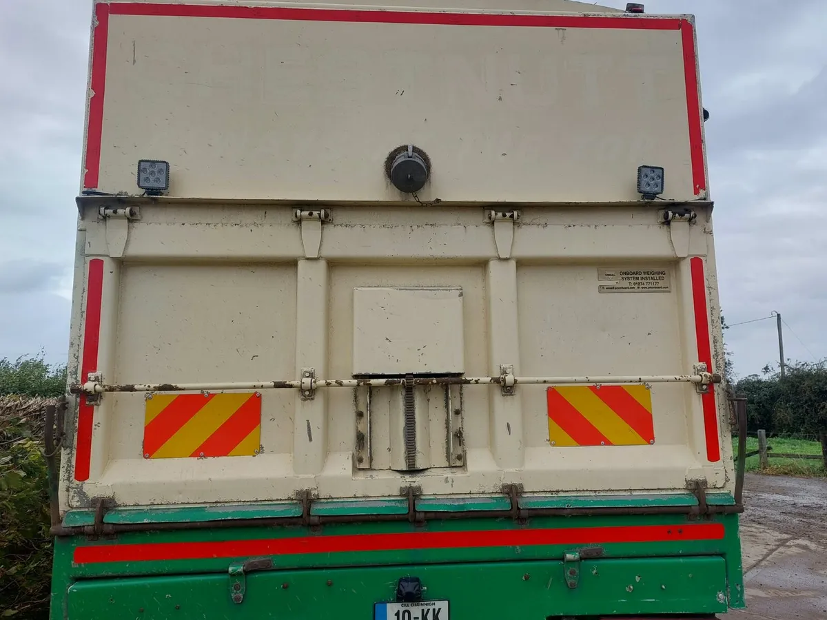 CF DAF Rigid Blower For Sale - Image 4