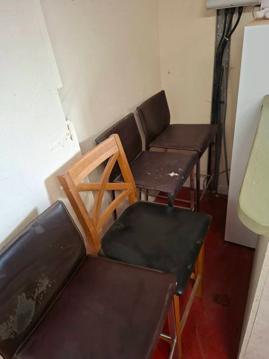 Bar stools - Image 2
