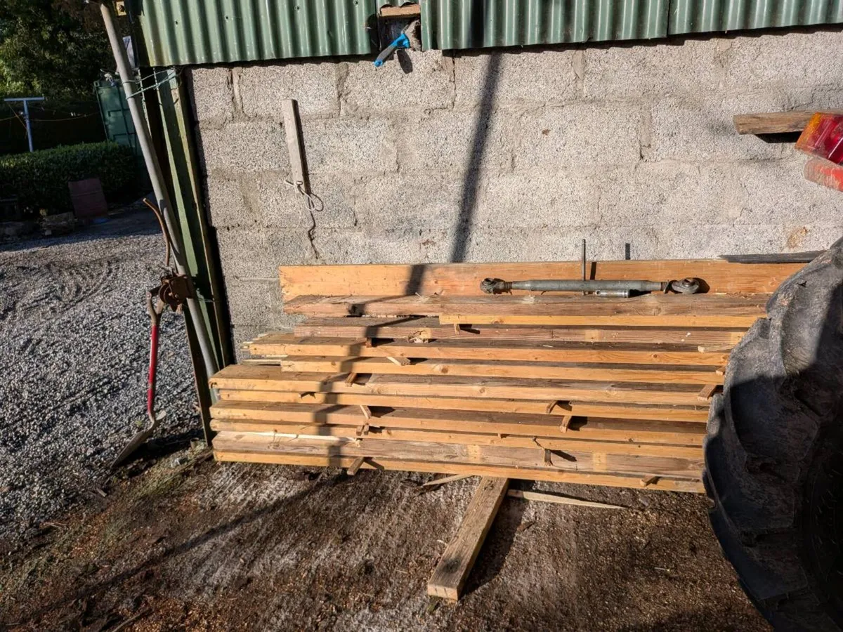 Lengths of timber