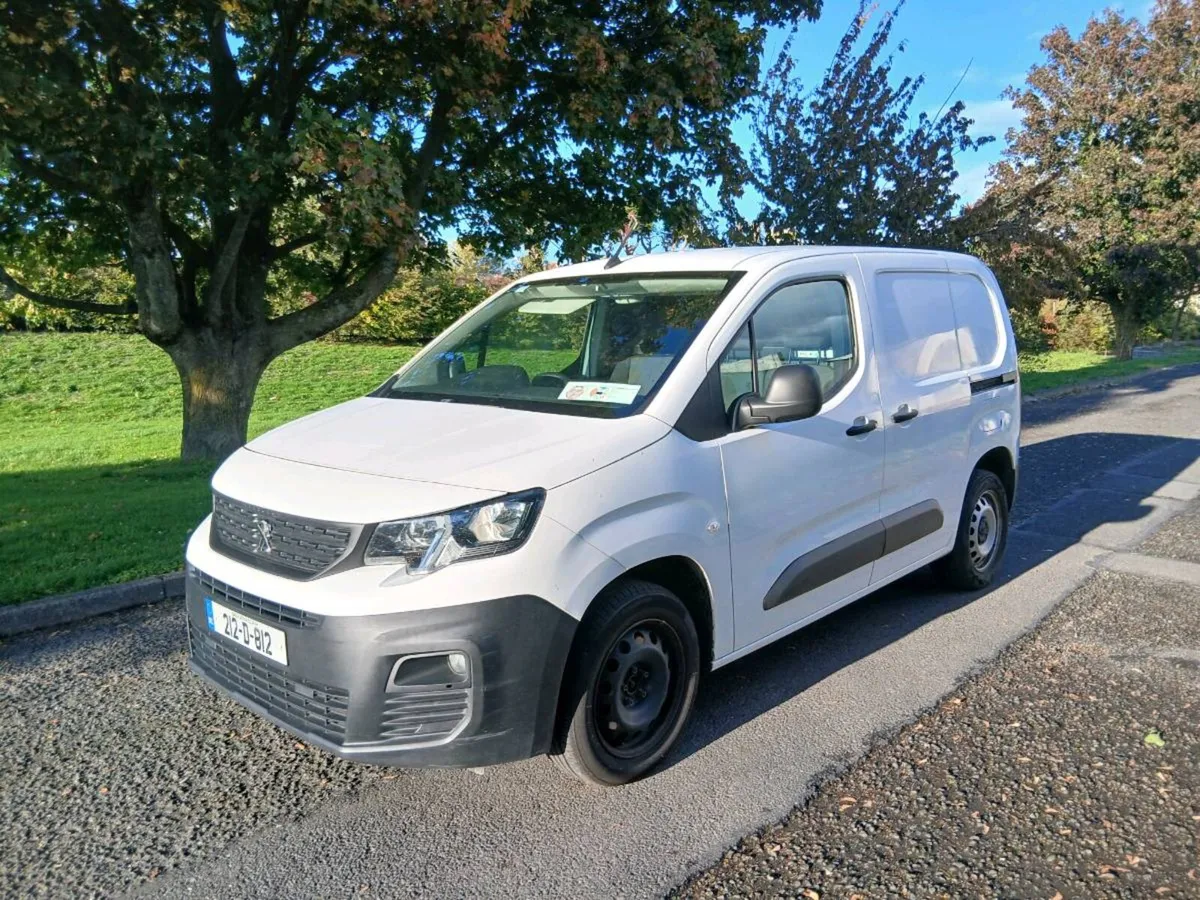 212 PEUGEOT PARTNER CVRT 7/27 TAX 7/27 - Image 2
