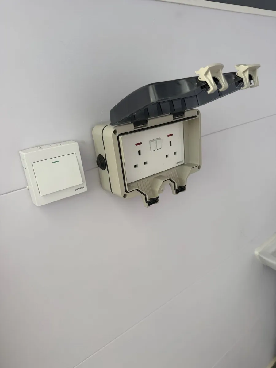 New single Modular toilet unit - Image 4