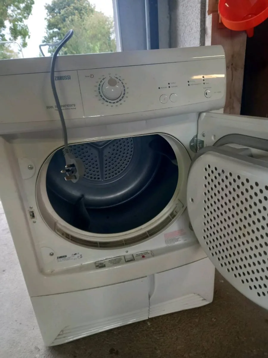 Zanussi tumble dryer - Image 1