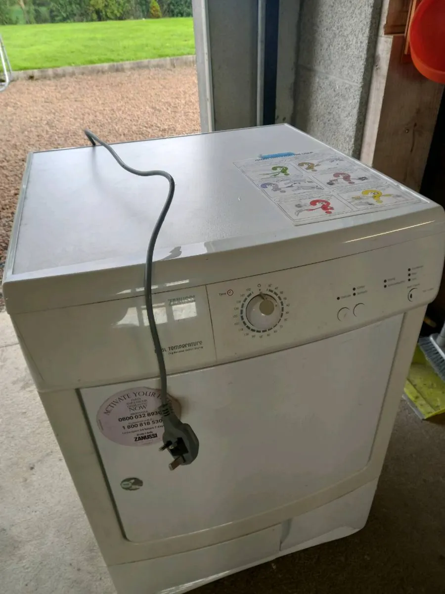 Zanussi tumble dryer - Image 2
