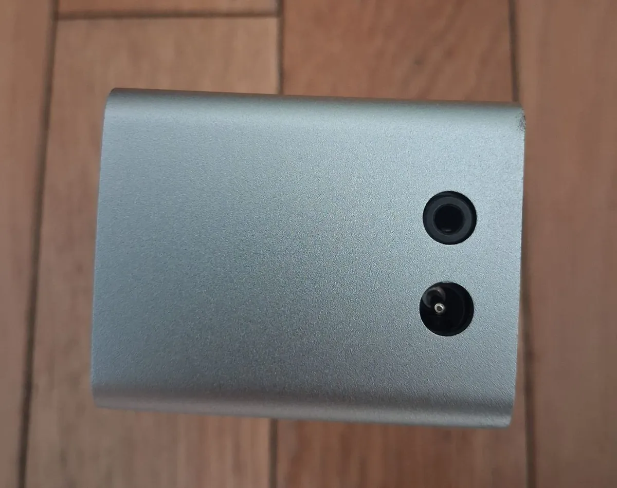 Bose Soundlink Mini Speaker - Image 4