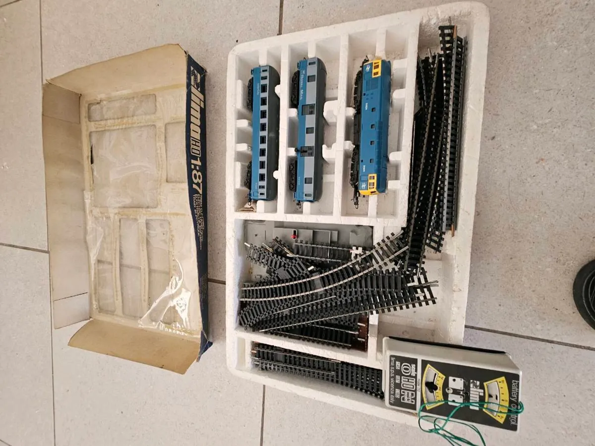 Lima ho electric model train set - Image 2