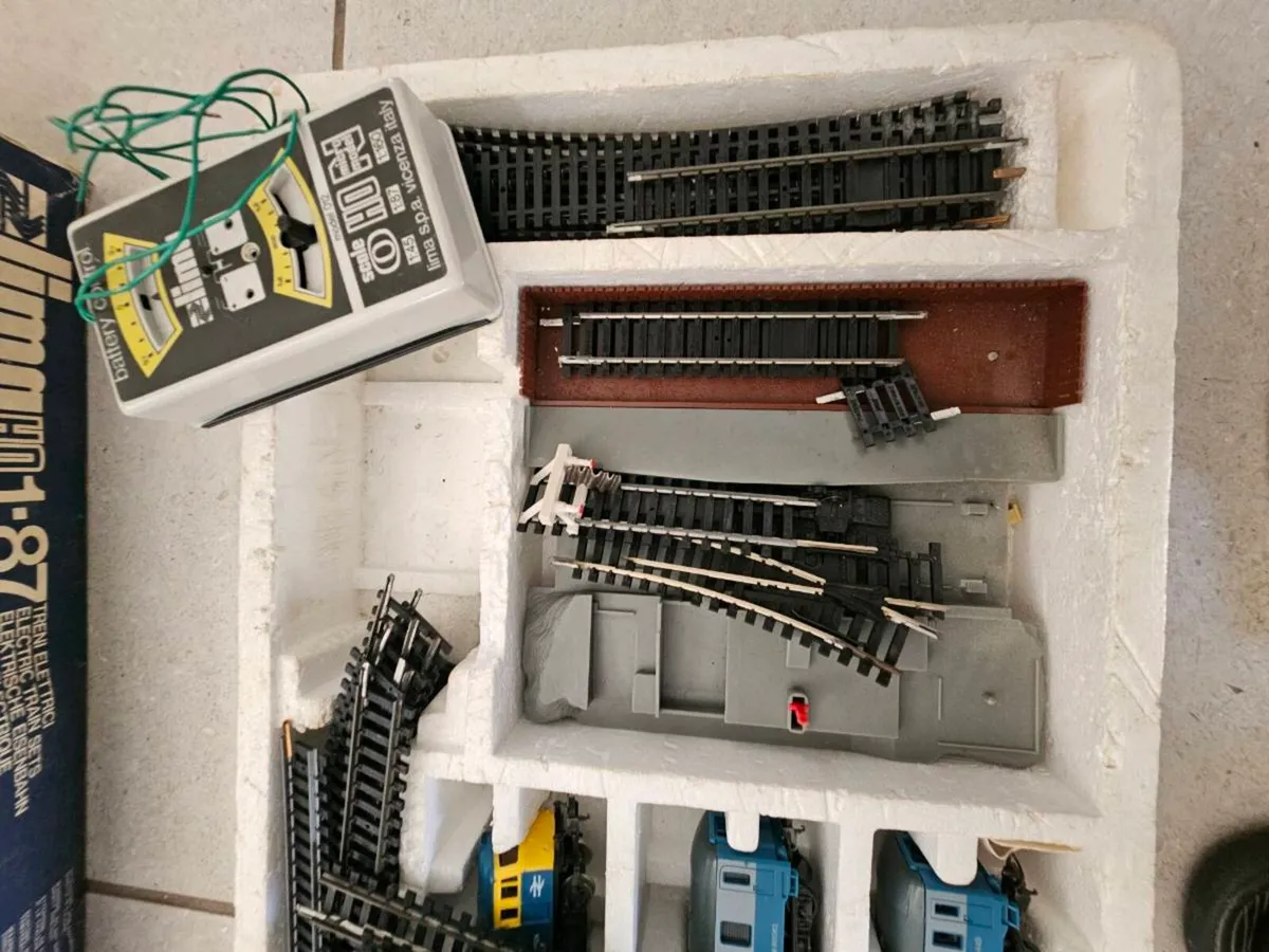 Lima ho electric model train set - Image 3