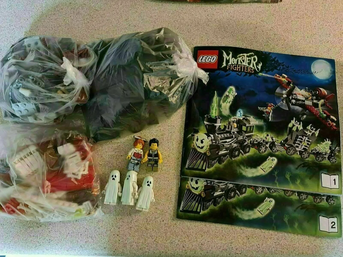 Lego 9467 Monster Fighters The Ghost Train